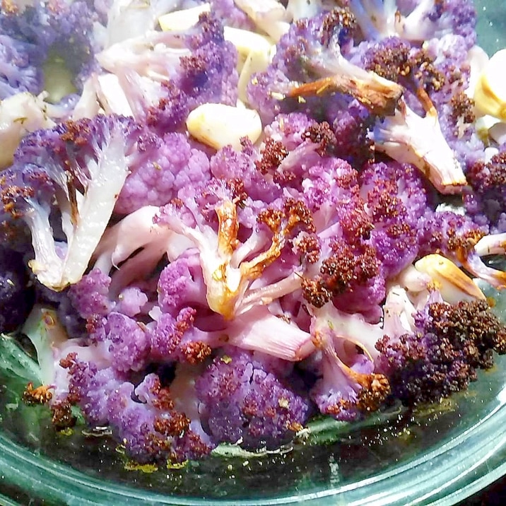 紫カリフラワーのガーリックバター焼き